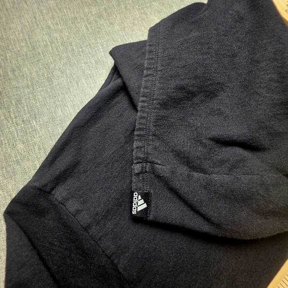 Adidas Cropped Black Hoodie - Youth L (14) - Great for Teens/Small Adults - Picture 3 of 7